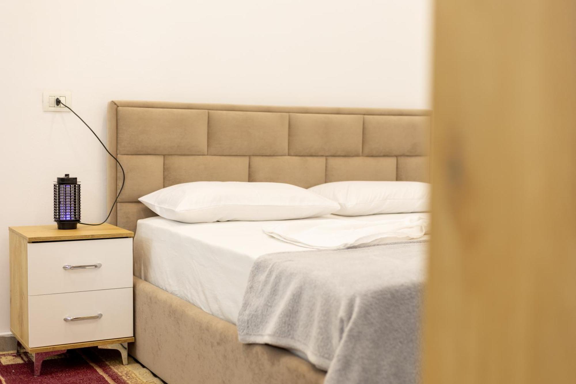 Free Parking Sudio Tirana Apartment Exterior photo